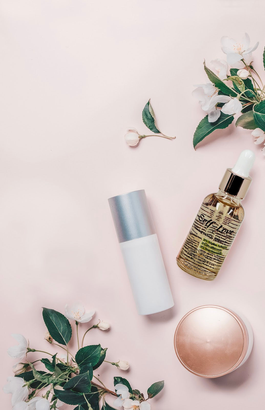 2% Alpha Arbutin, 2% Hyaluronic, 5% Niacinamide B3 Face Serum